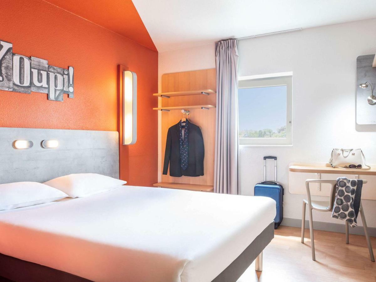 Ibis Budget Grigny Centre Exteriör bild