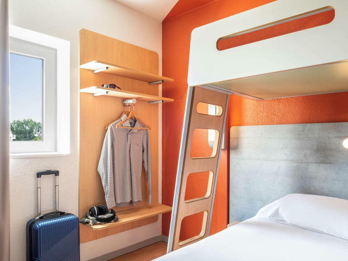 Ibis Budget Grigny Centre Exteriör bild